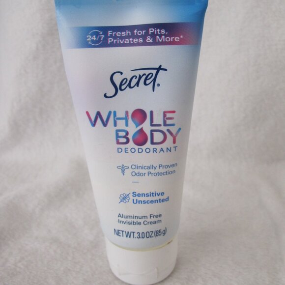 Must Bundle - Secret Whole Body Deoderant - Picture 1 of 4